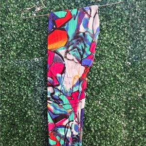 No Boundaries Colorful Abstract Leggings